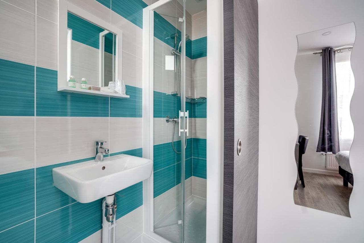 Paris Hotel Clichy Ngoại thất bức ảnh