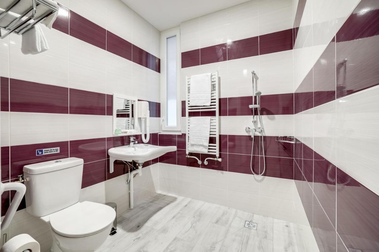 Paris Hotel Clichy Ngoại thất bức ảnh