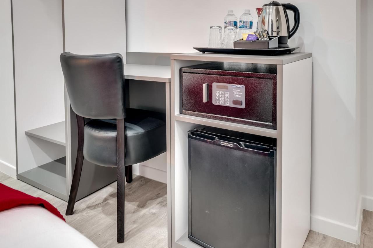 Paris Hotel Clichy Ngoại thất bức ảnh